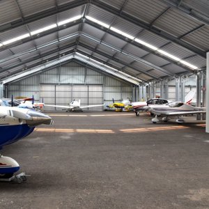 hangarer for flyvemaskiner
