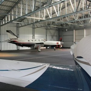 billige hangarer for flyvemaskiner